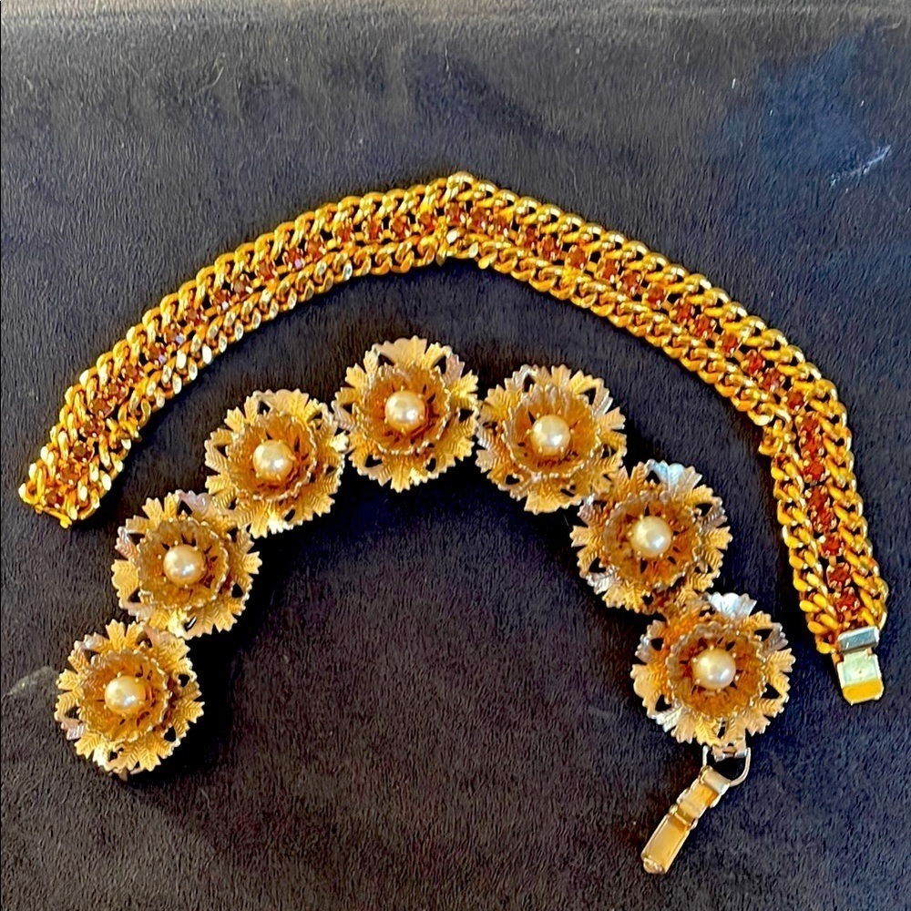 Vintage Gold Floral Bracelet and Chain link whit rhinestone bracelets Set